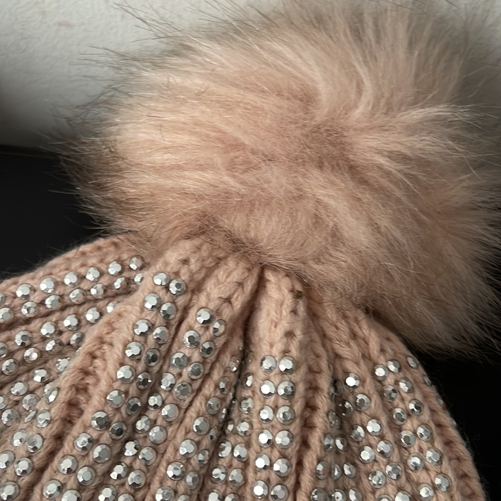 Two Isaac Mizrahi live gray and pink beaded winter hats with pom-pom - Picture 3 of 11